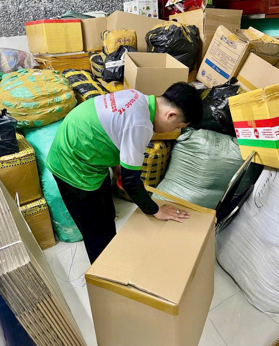 gửi hàng đi Mỹ Nghệ An